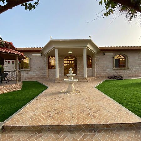 فيلا Uae Farm Qur المظهر الخارجي الصورة